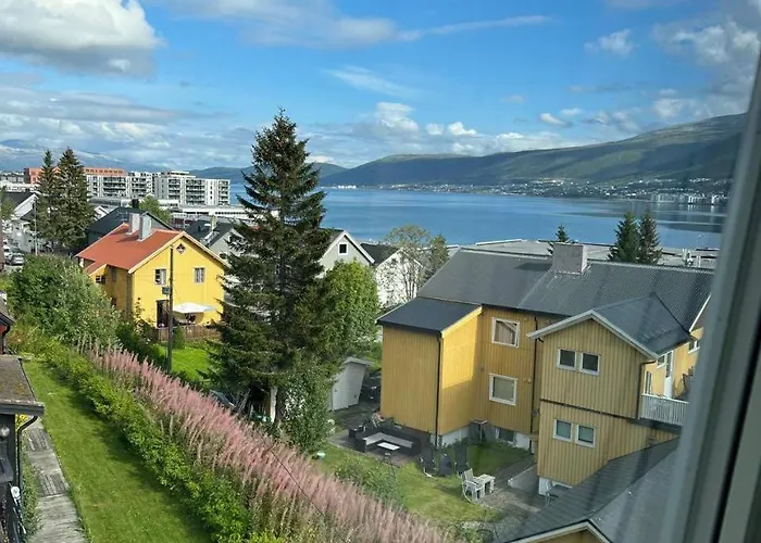 Nydelig Leilighet Naert Sentrum
