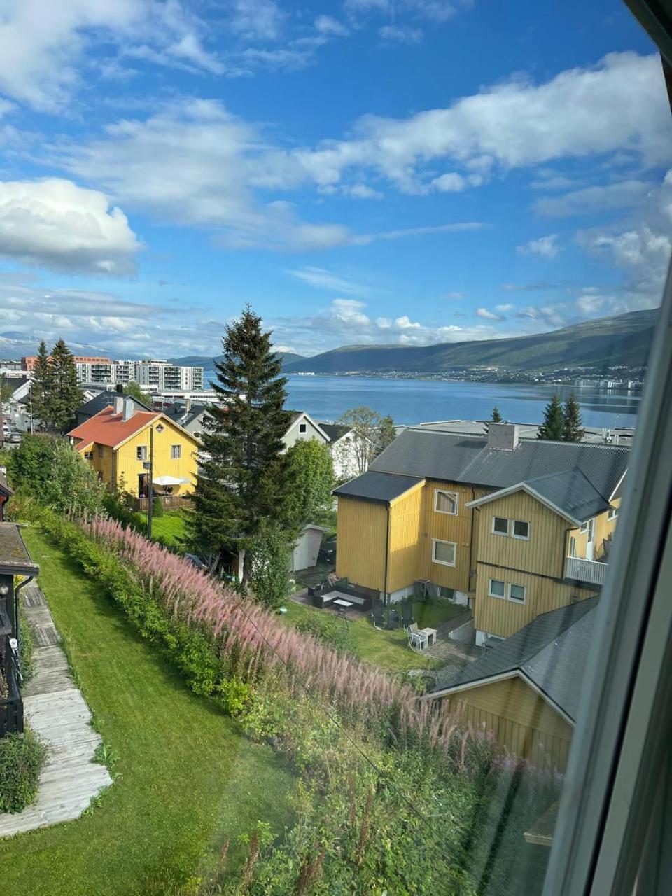 Nydelig Naert Sentrum * Tromsø