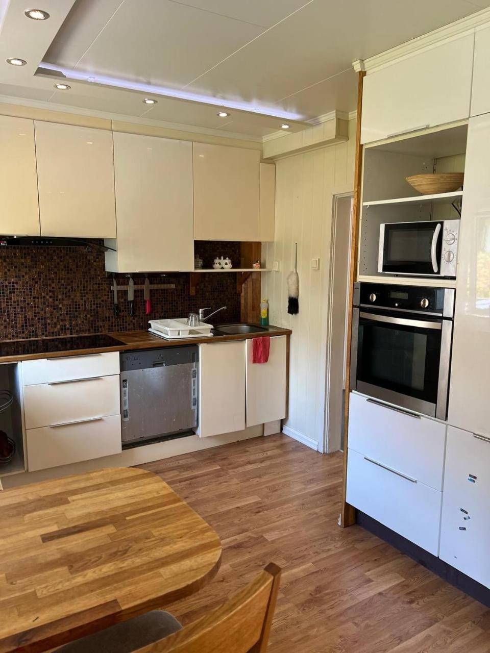 Appartement Nydelig Naert Sentrum *