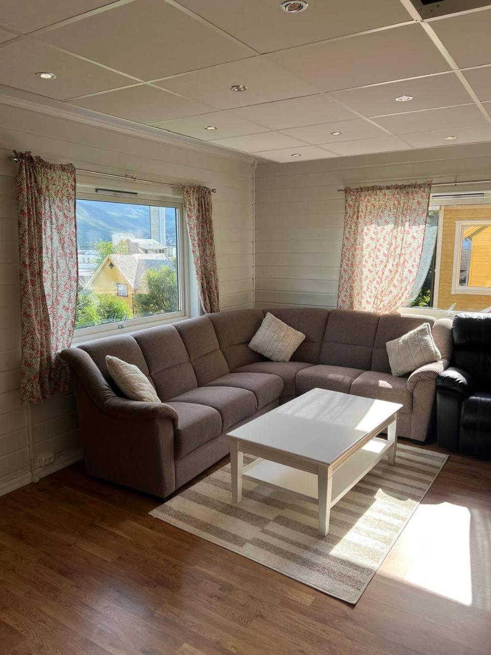 Nydelig Naert Sentrum * Tromsø